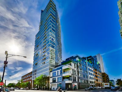 510 W Erie St #1906, Chicago, IL, 60654