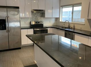 2915 Bayview Dr, Alameda, CA 94501