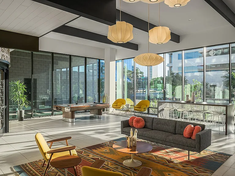 MAA Midtown Phoenix — Photo 16