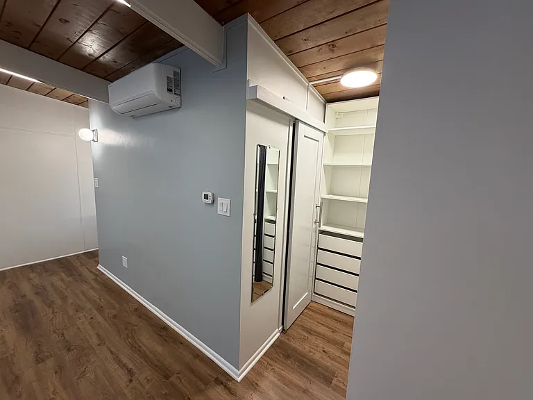 1063 Clayton St #B — Photo 7