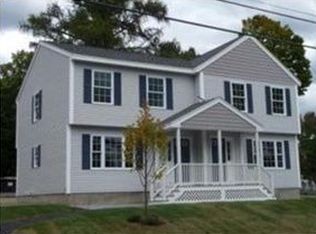 22 Hillcrest Ave, Manchester, NH 03103