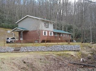 300 Garvel Mountain Rd, Burnsville, NC 28714