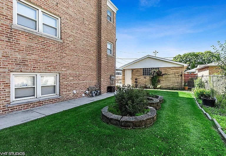 8257 W Lawrence Ave #3 — Photo 8