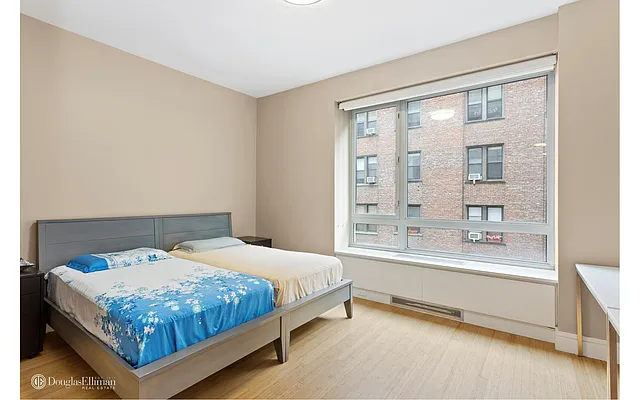 Rented by Douglas Elliman | media 36