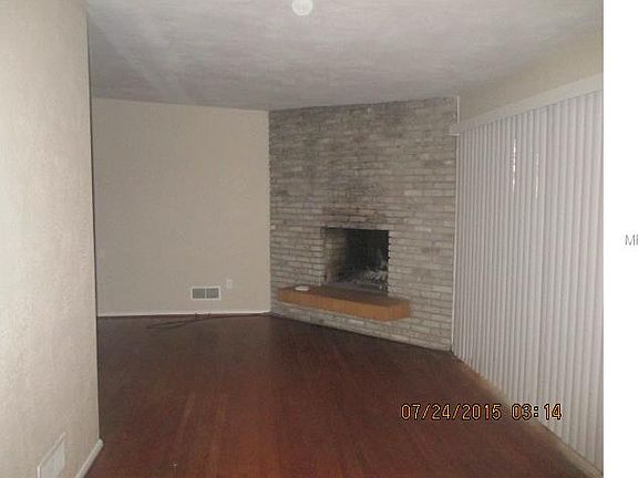 5th image of 826 Malone Dr