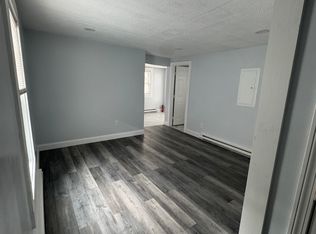 66 Pecker St APT 2R, Haverhill, MA 01830