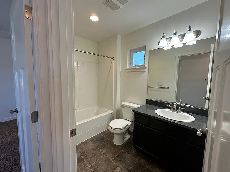 4726 Hadley St — Photo 31