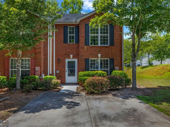 3073 Waldrop Cir, Decatur, GA 30034