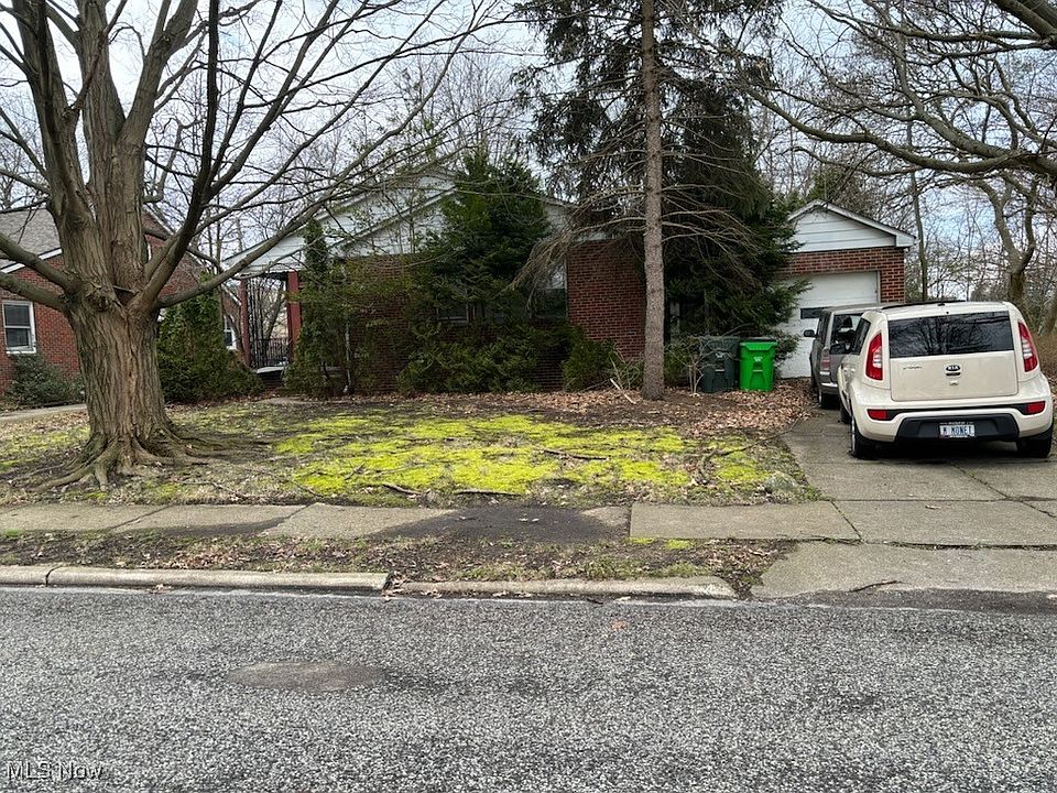 1st image of 160 Noble Beach Dr