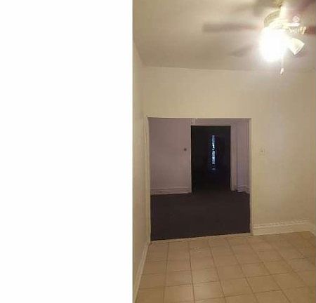 3rd image of 3040 W Lehigh Ave