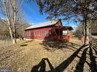 596 Huffman Rd, Purgitsville, WV 26852