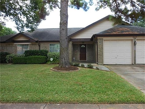 Home faces the north -- another PLUS!!