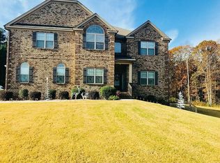 165 Briergate Pl, Fayetteville, GA 30214