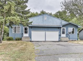 2741 Hadley Ave N, Oakdale, MN 55128