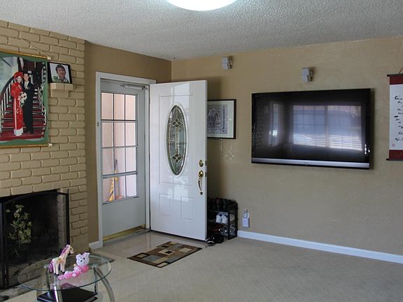 4th image of 1213-1215 Alice Dr