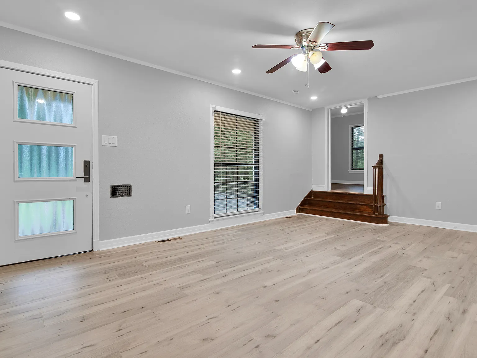 39 W Parnell St - 1 — Photo 4