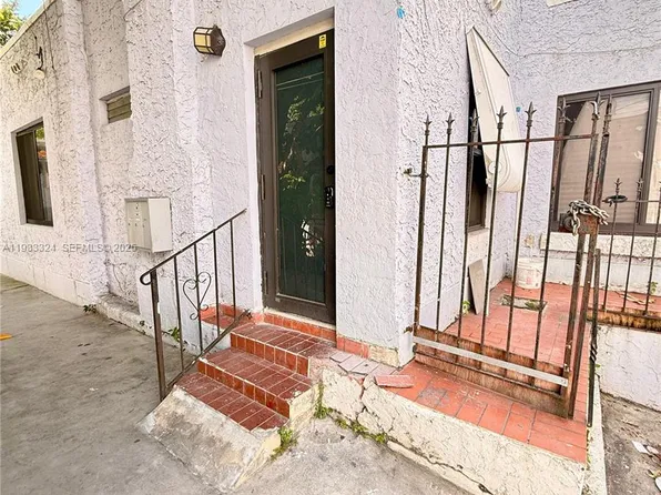 125 SW 19th Ave #2, Miami, FL 33135