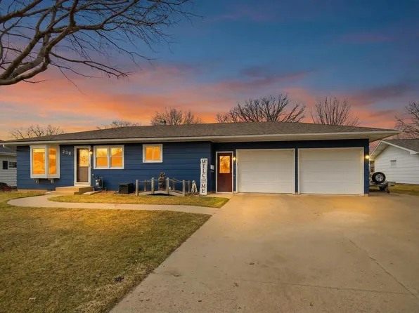 238 13th St SW, Owatonna, MN 55060