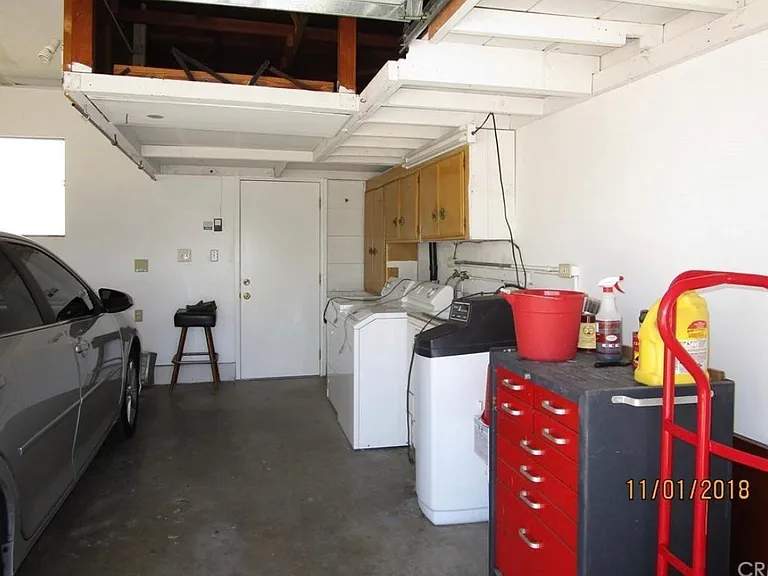 304 N Kendor Dr — Photo 11