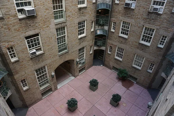 Rented by Next Step Realty New York LLC | media 7