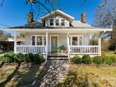 352 Justice Ridge Rd, Candler, NC, 28715