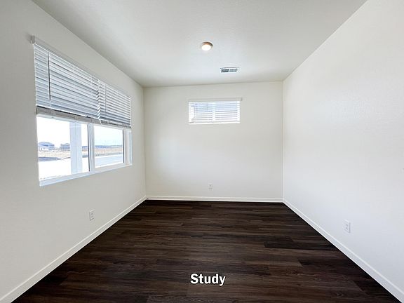 3rd image of 6068 Amerifax Dr