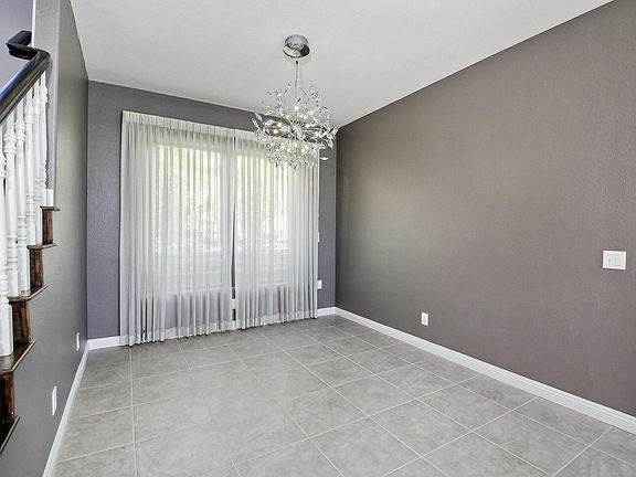 5th image of 11932 Brewster Ct