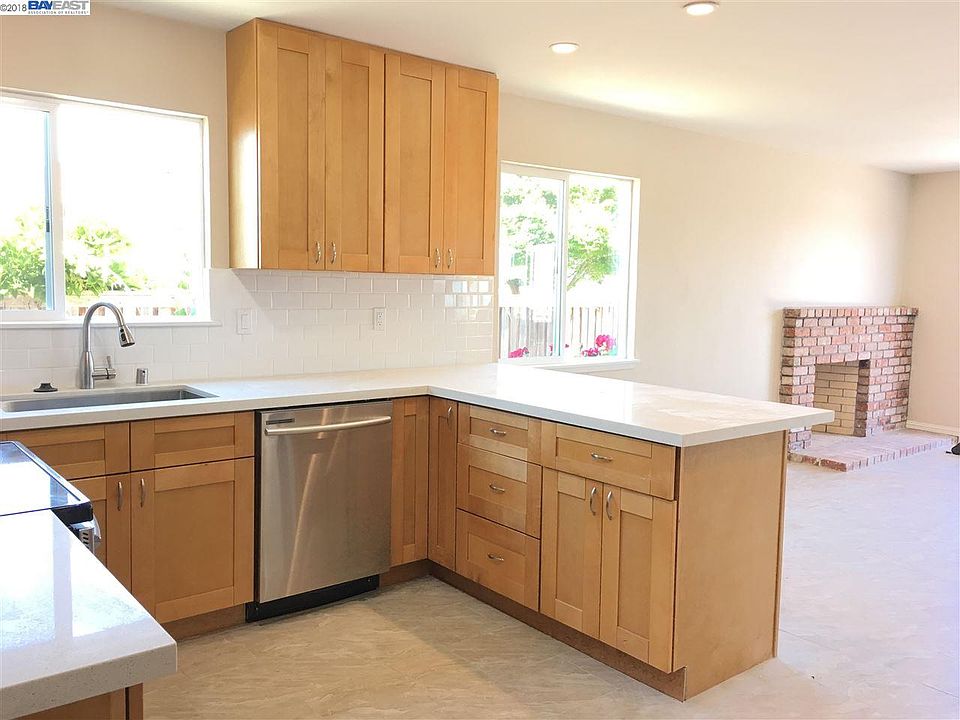 1st image of 2183 Broadmore Ave
