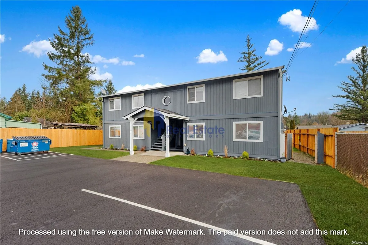 Building Photo - 808 4th St