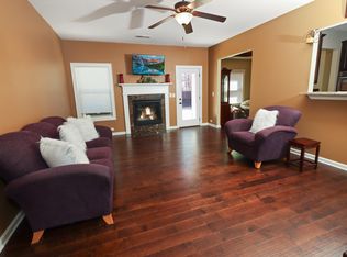 4010 Lake Manor Way, Atlanta, GA 30349