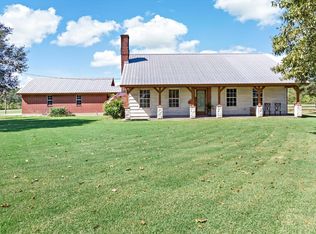 5520 Gilbert Dr, Orange, TX 77632