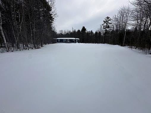 1st image of 162 Davis Rd