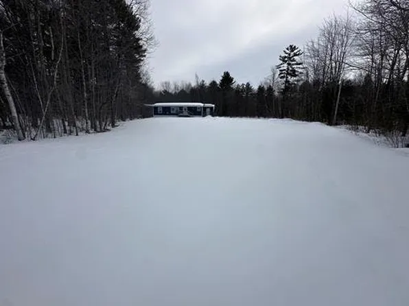 162 Davis Rd, Fairfield, ME 04937