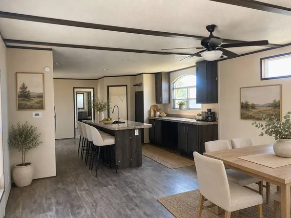107 Shoecross #137, Liberty Hill, TX 78642