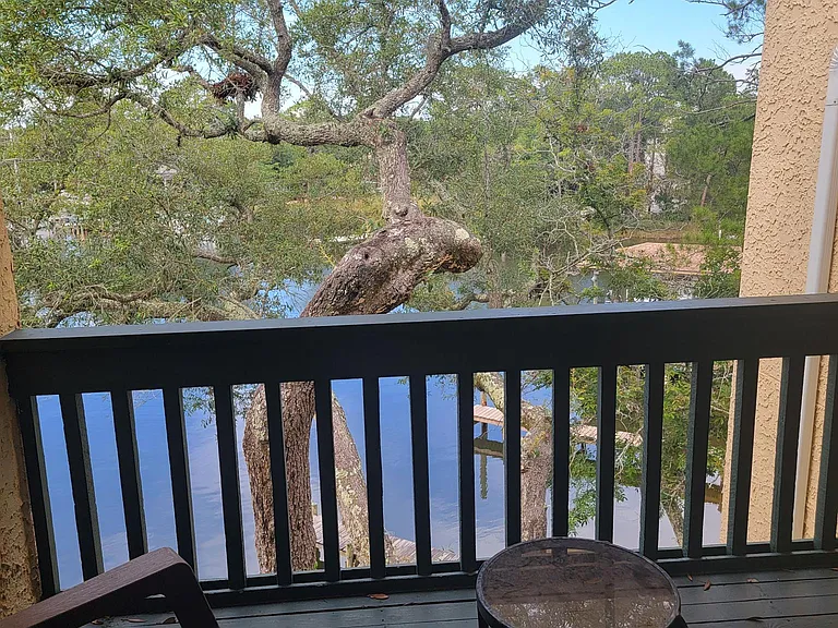 300 Yacht Club Dr #17A — Photo 9