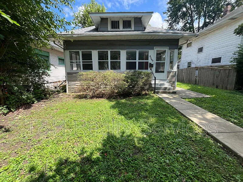 2 bed, 1.5 bath, 1152 sqft, $1,450 — Photo 1