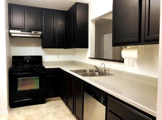 7519 Flair Oaks Dr, Houston, TX 77040