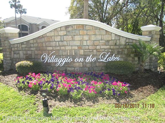 3rd image of 940 Village Trl Unit 4-105