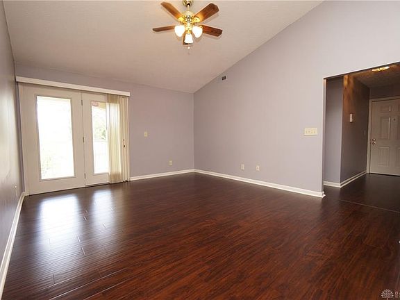 3rd image of 7331 Chatham Ct APT F