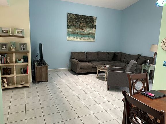 4th image of 5762 Peachwood Ct