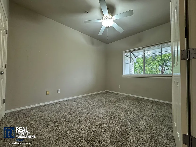 14110 SE 171st Way #B303 — Photo 13