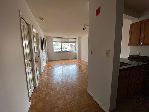 3rd image of 7111 Woodmont Ave APT 710
