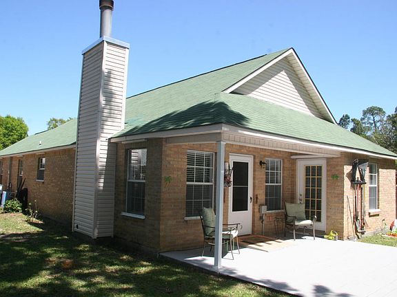 5th image of 403 Saint Charles Ct