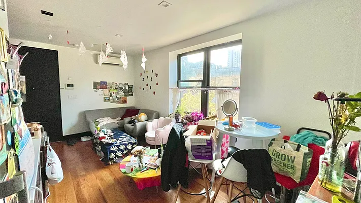 Rented by Strivers Management Group Corp (Brokerage) | media 8