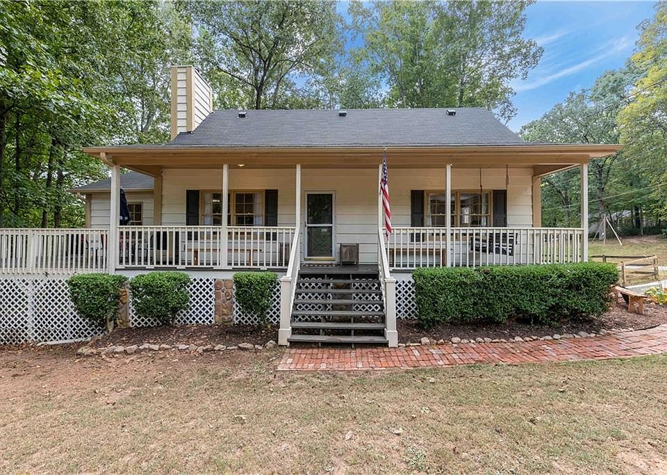 1st image of 980 Hickory View Ct NW
