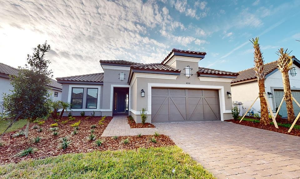 1st image of 4532 Crestpoint Way