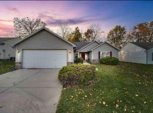 3136 Stratus Dr, West Lafayette, IN 47906
