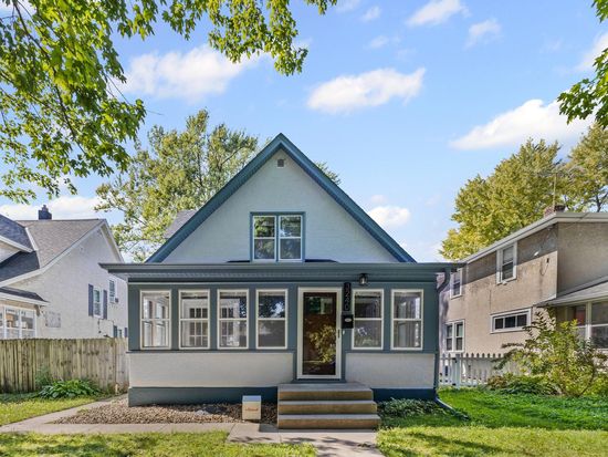 3240 30th Ave S, Minneapolis, MN 55406
