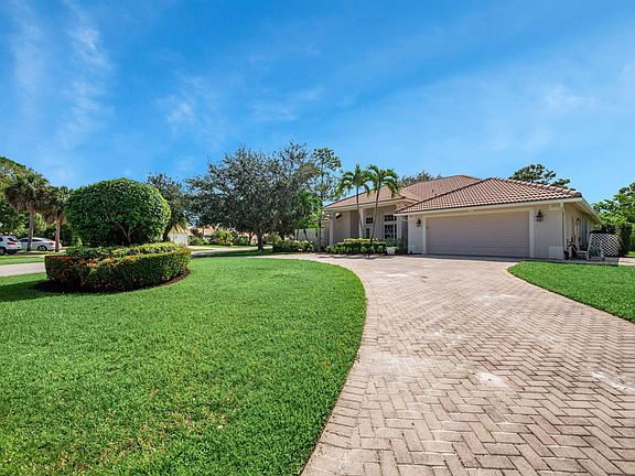 2nd image of 8260 SW Skipper Drive