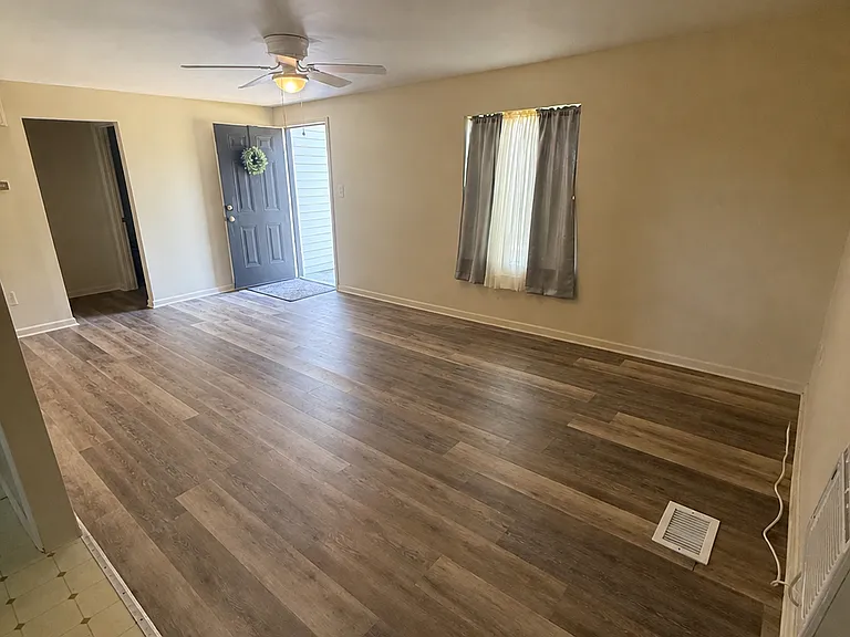 123 Leeper St — Photo 11